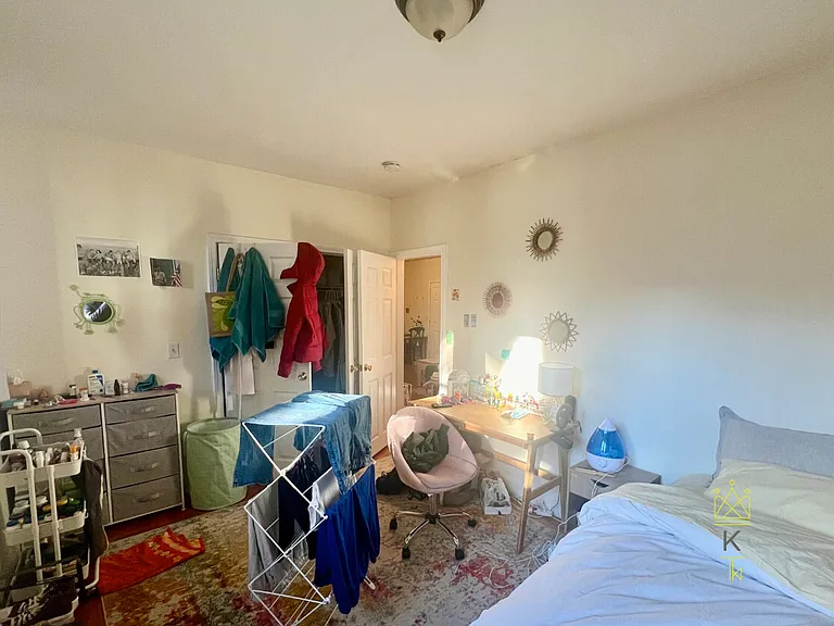 62 Egmont St #1 — Photo 11