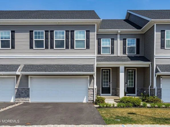 805 Aviator Avenue, Marlboro, NJ 07746
