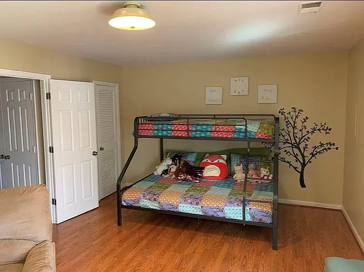 Third Room (basement)