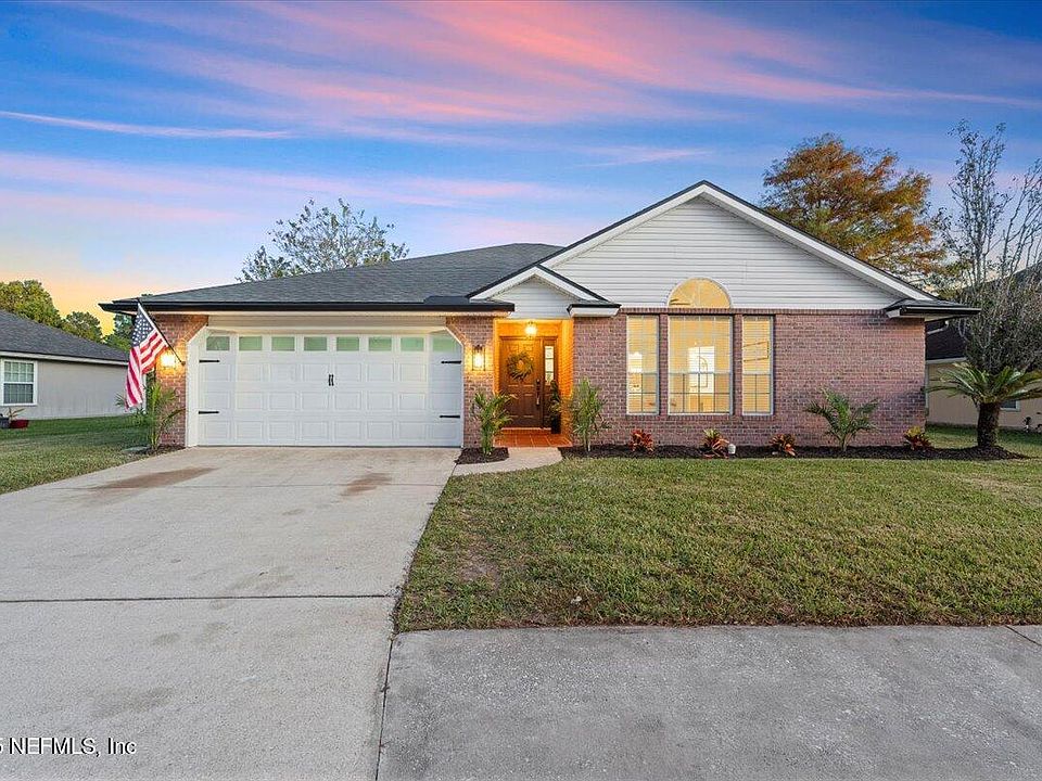 1st image of 320 CAROLINA JASMINE Lane