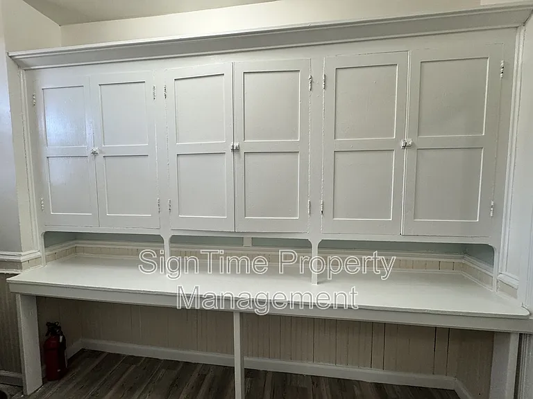 103 E Washington St #1E — Photo 12
