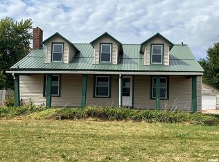 2283 E 2750th St, Kewanee, IL 61443