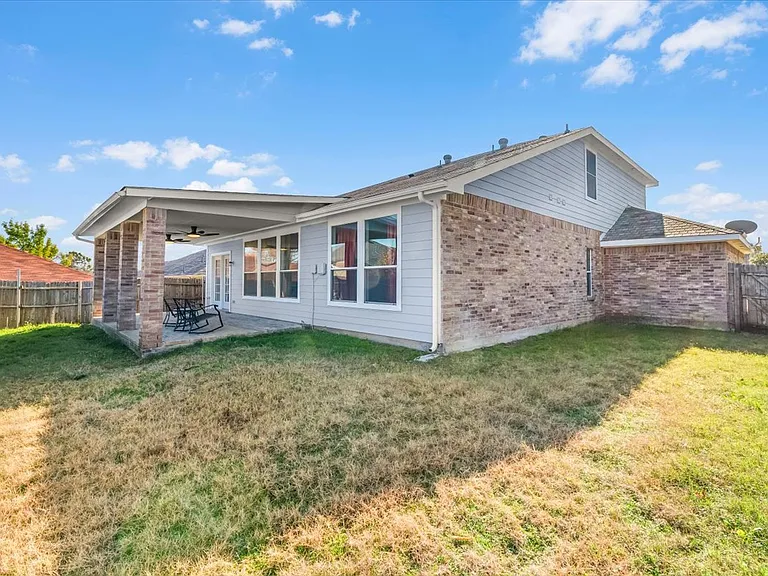 3625 Black Ranch Ct — Photo 18