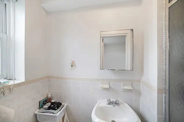 Sold by NextDoor Realty | media 11