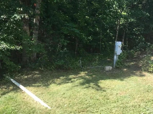 40 Woods Of Wolf Crk, Nancy, KY 42544