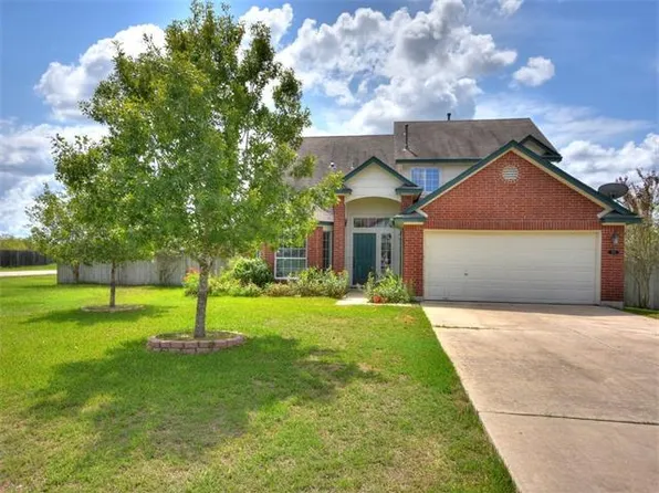 212 Martin Crossing Dr, Cedar Creek, TX 78612