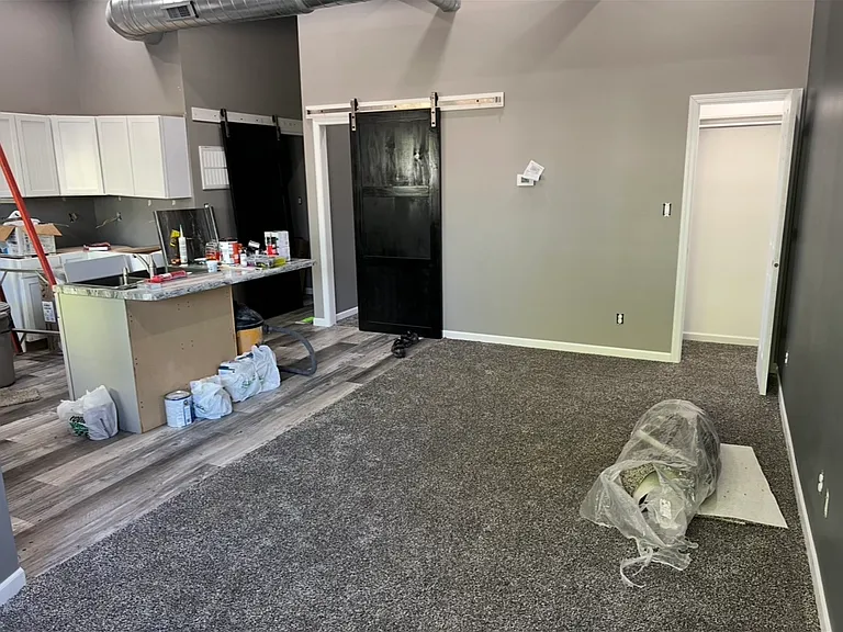 223 19th Ave #1E — Photo 6