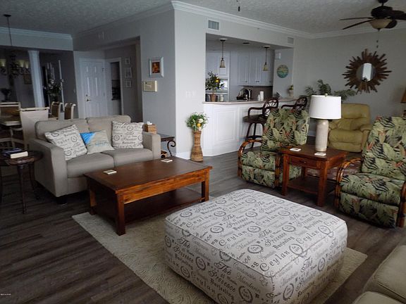 2nd image of 7115 Thomas Dr Unit 1204