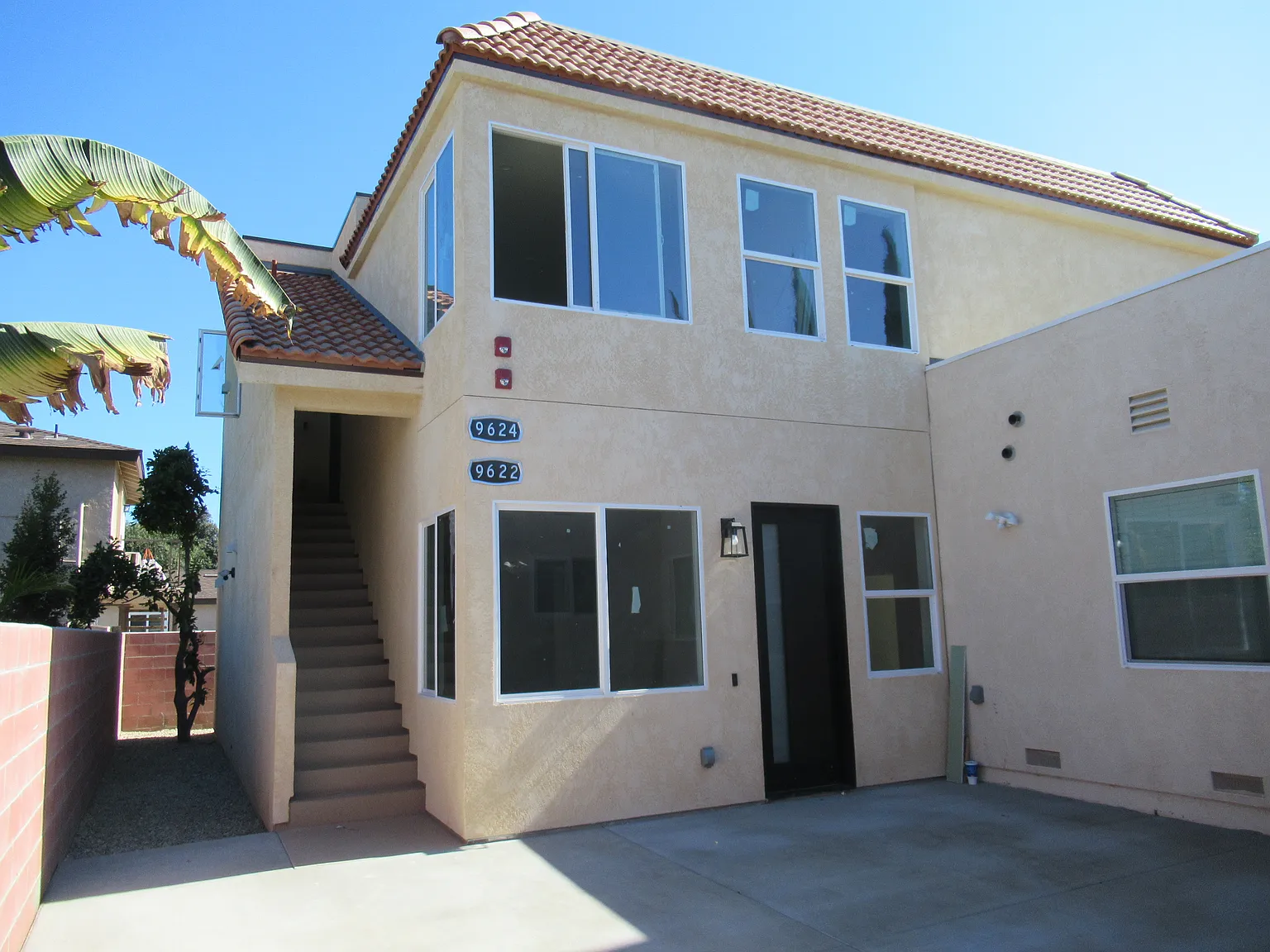 9622 Belmont St — Photo 1