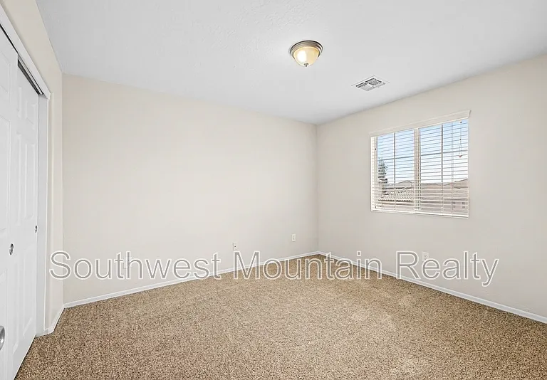 1399 E Saguaro Trl — Photo 17