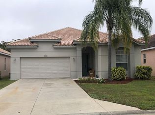 2160 Oxford Ridge Cir, Lehigh Acres, FL 33973