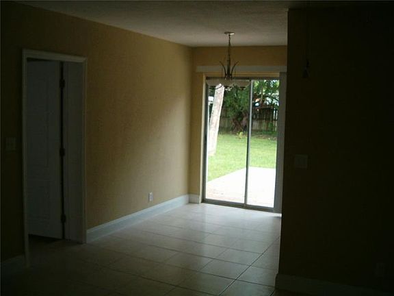 5th image of 1320 NW 58th Ter