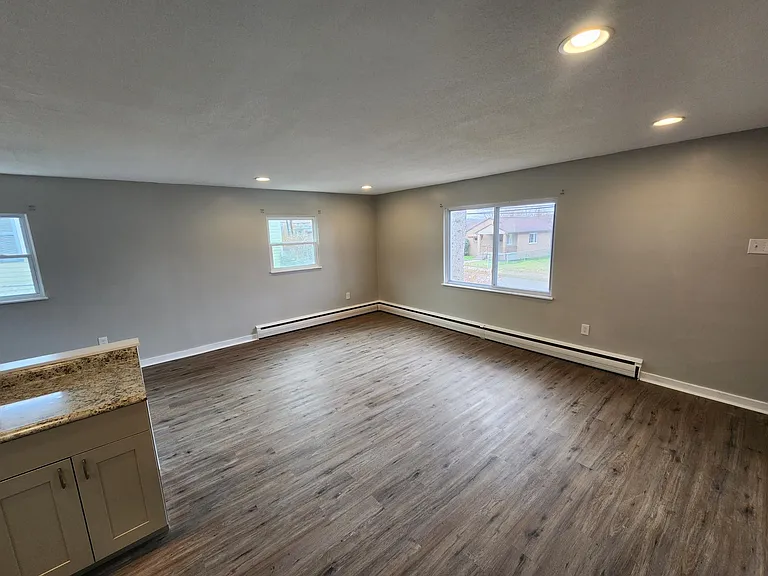 234 State St — Photo 3