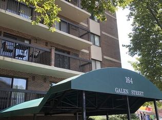 164 Galen St APT 14, Watertown, MA 02472
