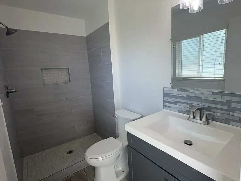 24245 Powell Pl — Photo 22