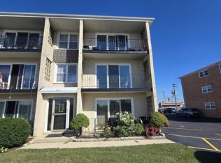 7816 W 79th Pl #2, Bridgeview, IL 60455