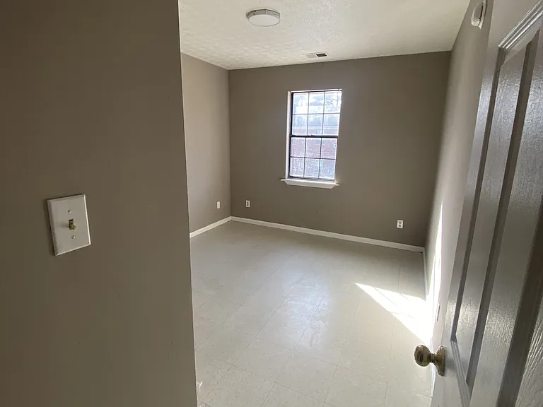 979 Bryant Way #C — Photo 6