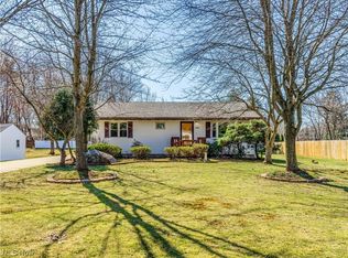 355 N River Rd, Munroe Falls, OH 44262