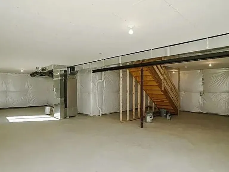 6136 Old Rosebud Dr — Photo 12