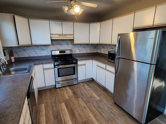 2nd image of 772 Francis Dr