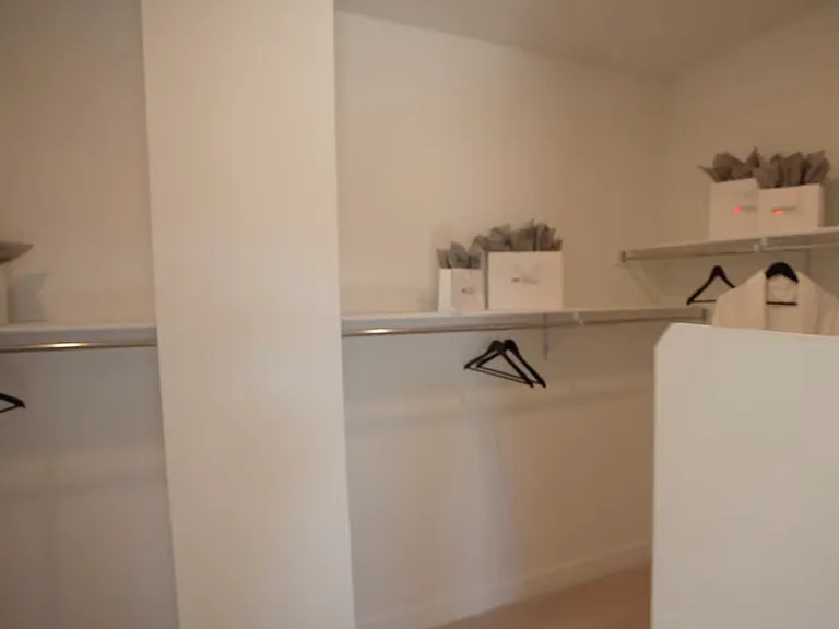 16588 Black Rose Cir — Photo 32