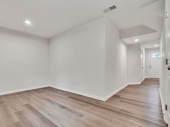3rd image of 227 Coldwater Creek Ct