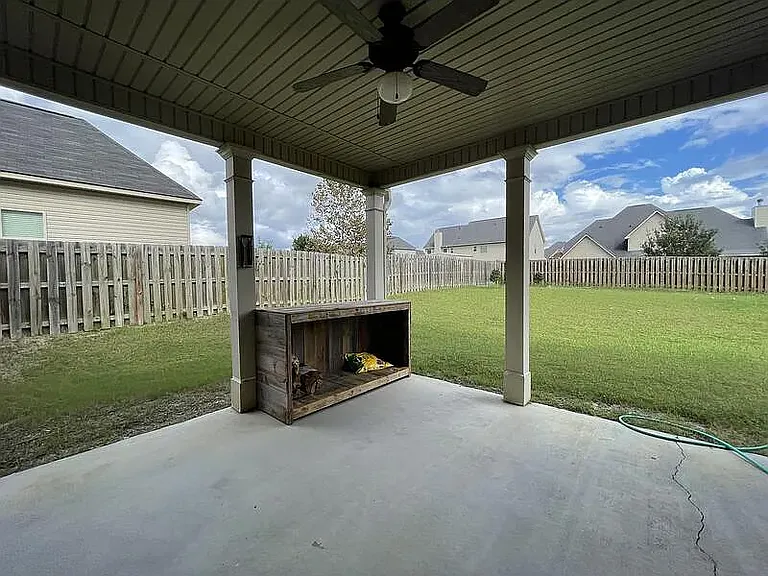 6069 Reynolds Cir — Photo 52