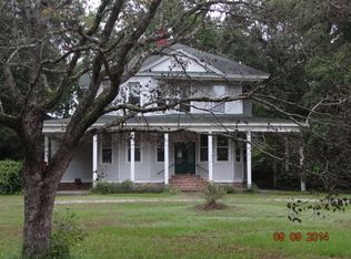 9 N Hampton St, Pinewood, SC 29125
