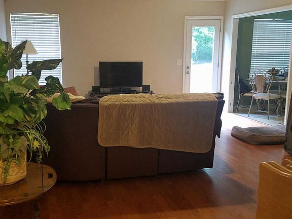 3rd image of 1244 Ballater Dr