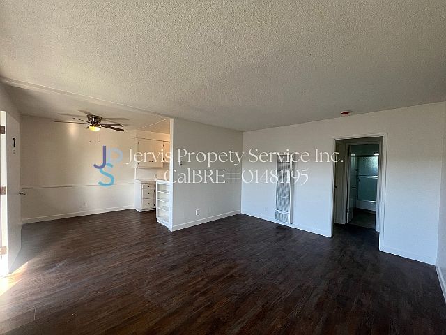 1st image of 10321 Downey Ave #7