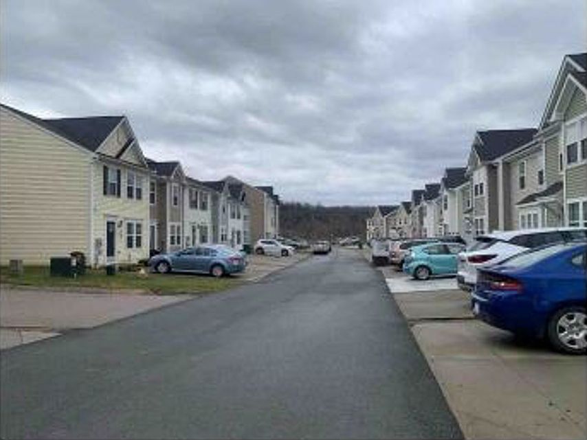 309 Kingsbury Ct, Fairmont, WV 26554 Zillow