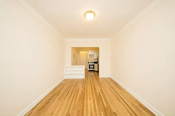 Rented by R New York | media 3