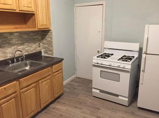 52 Tillinghast St #2L, Newark, NJ 07108