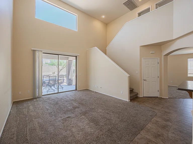 4418 W Hower Rd — Photo 4