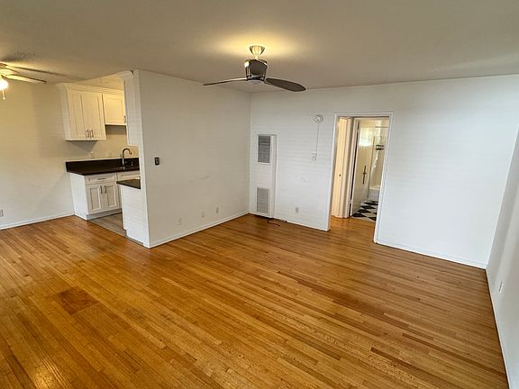 2nd image of 1034 14th St #4