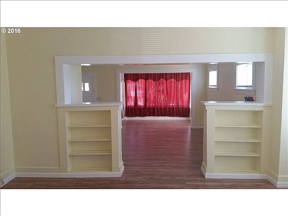 5th image of 1031 Central Ave