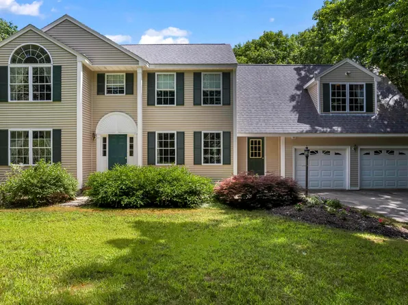 13 Brookwood Drive, South Berwick, ME 03908