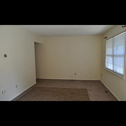 2nd image of 1125 N Jackson St APT 16