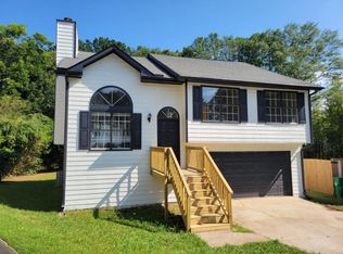 1119 Oakwood Manor Ct, Decatur, GA 30032