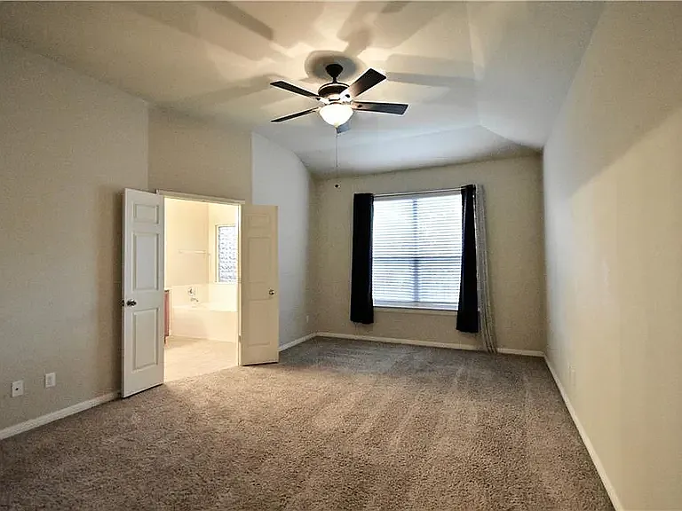 11428 Running Brush Ln — Photo 11