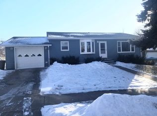 2011 E Broadway Ave, Pierre, SD 57501