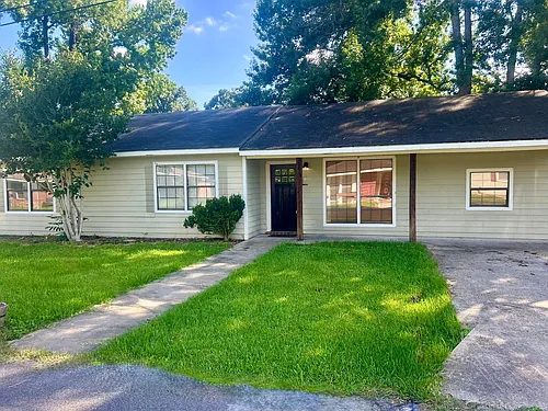 112 Redwood Dr Photo 1
