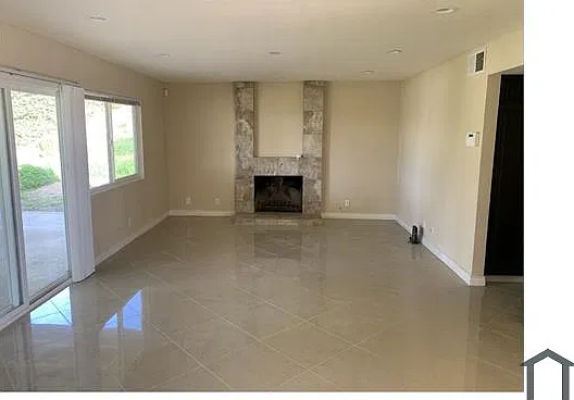 4 bed, 2100 sqft, $4,200 — Photo 1