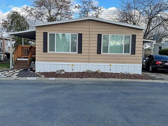 2nd image of 7440 Sylmar Ln