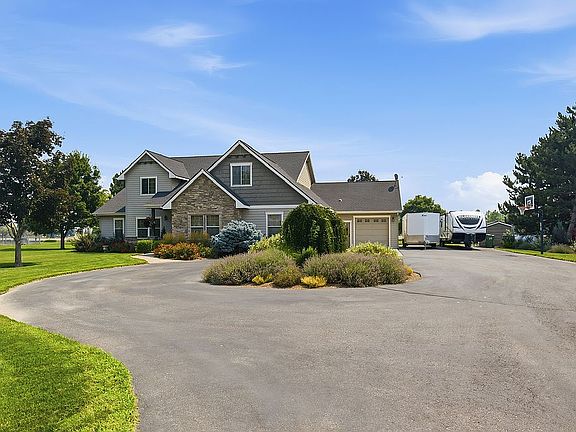 2nd image of 7900 Richey Rd