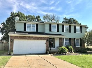 317 Forest Dr, West Seneca, NY