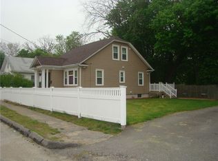 68 Browne St, Cranston, RI 02920