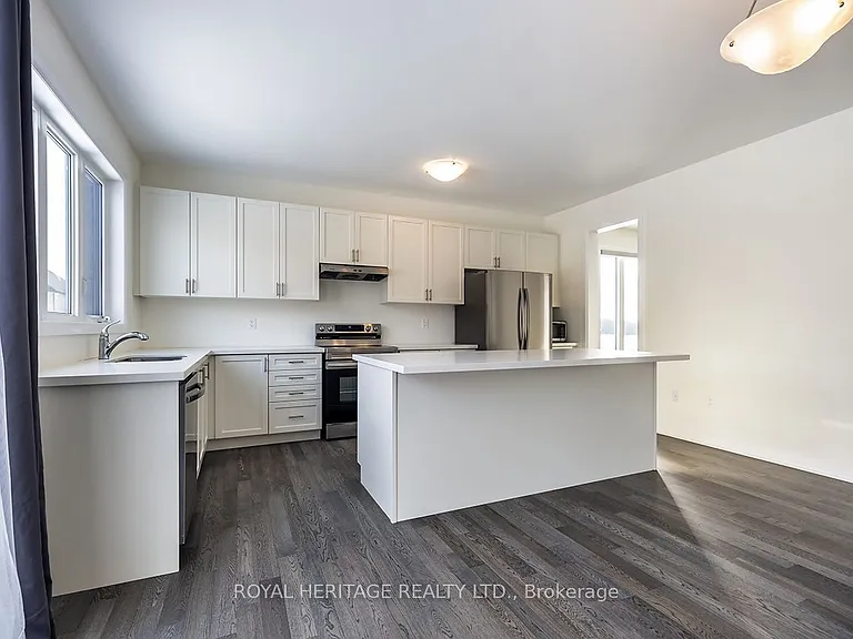 289 Flavelle Way — Photo 14