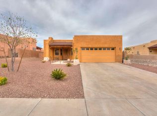 320 Via Bella Donna, Rio Rico, AZ 85648