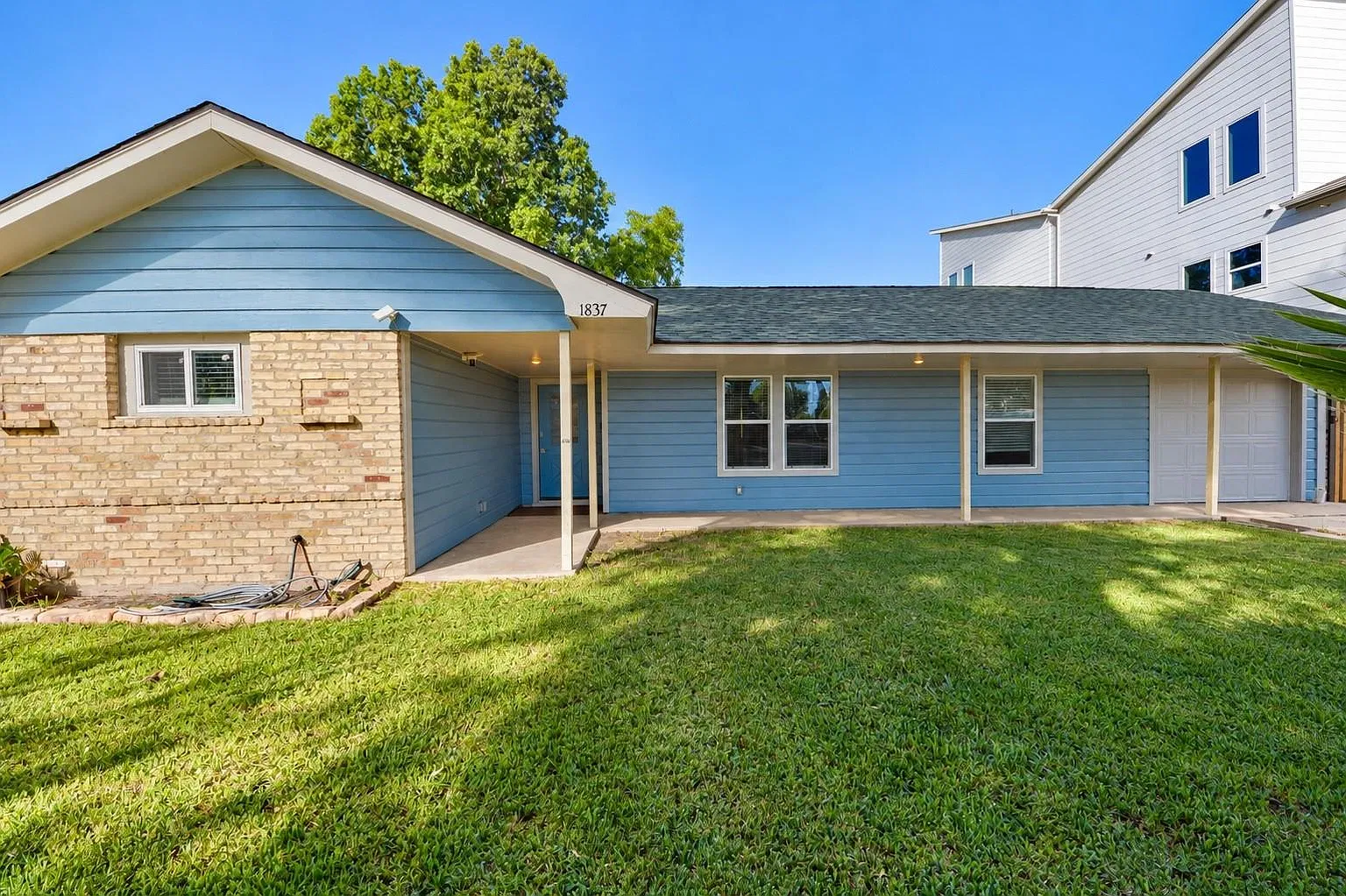 2 bed, 2.5 bath, 1554 sqft, $2,795 — Photo 1